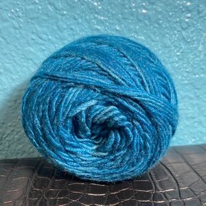 YARN BARGAIN: Really Soft Fingering  Yarn